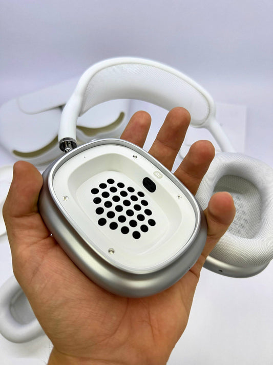 AirPods Max - T.Q